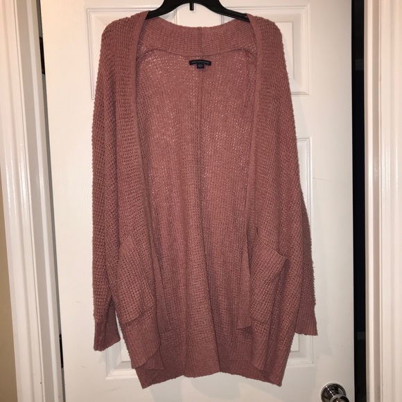 American Eagle Outfitters Sweaters - Cute soft cardigan